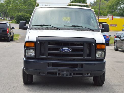 Used 2014 Ford E-150 and Econoline 150 w/ Power Group RWD image 3