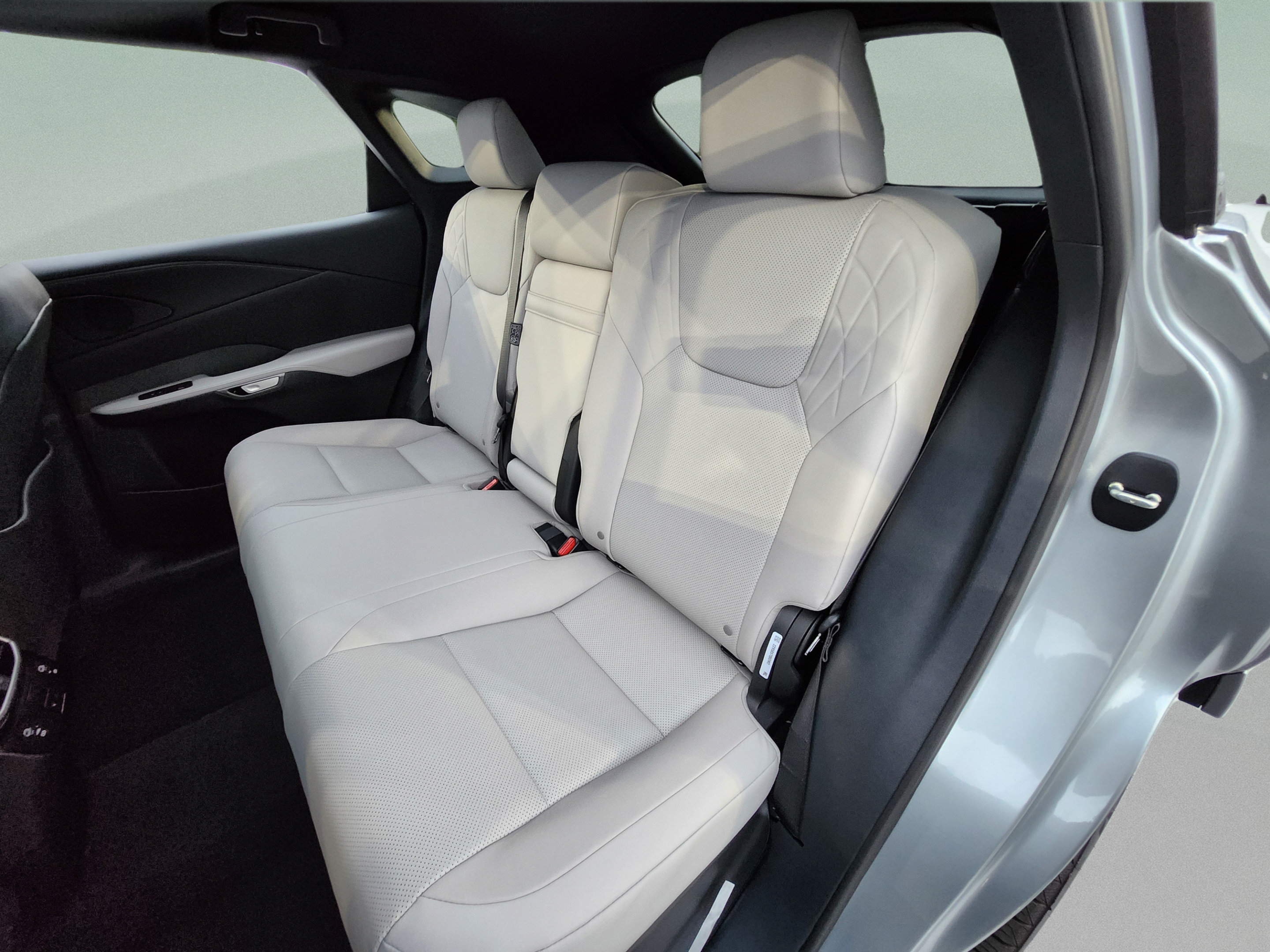 Used 2025 Lexus RX 350 Premium w/ Convenience Package FWD image 22