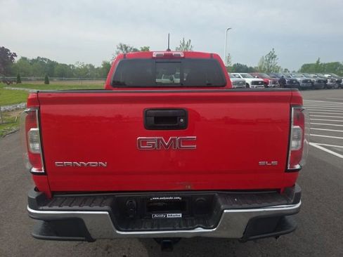Used 2016 GMC Canyon SLE w/ SLE Convenience Package RWD image 9