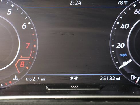 Used 2019 Volkswagen Golf R 4-Door AWD/4WD image 38