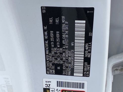 Certified 2024 Toyota Grand Highlander FWD image 13