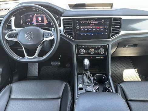 Used 2021 Volkswagen Atlas Cross Sport SEL w/ Cross Sport MDO Package AWD/4WD image 13
