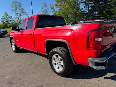 Used 2017 GMC Sierra 1500 SLE AWD/4WD image 10