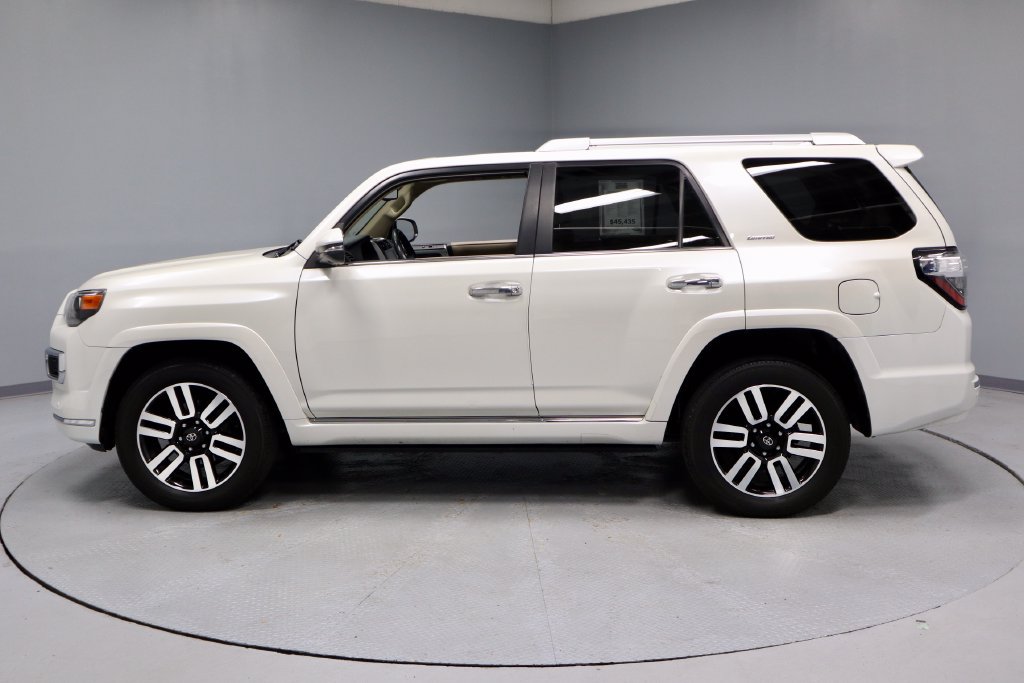 Used 2023 Toyota 4Runner Limited AWD/4WD image 8