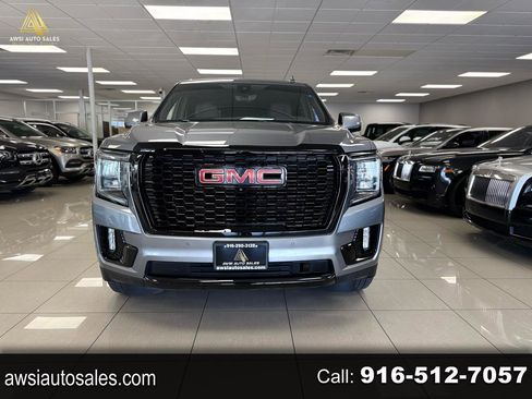 Used 2022 GMC Yukon XL Denali w/ Denali Premium Package RWD image 1