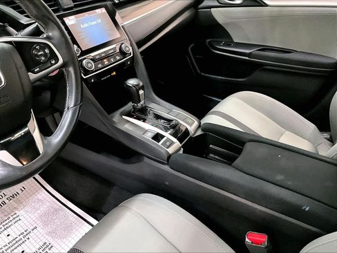 Used 2019 Honda Civic EX image 20