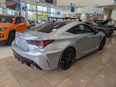 Used 2025 Lexus RC F Final Edition image 5