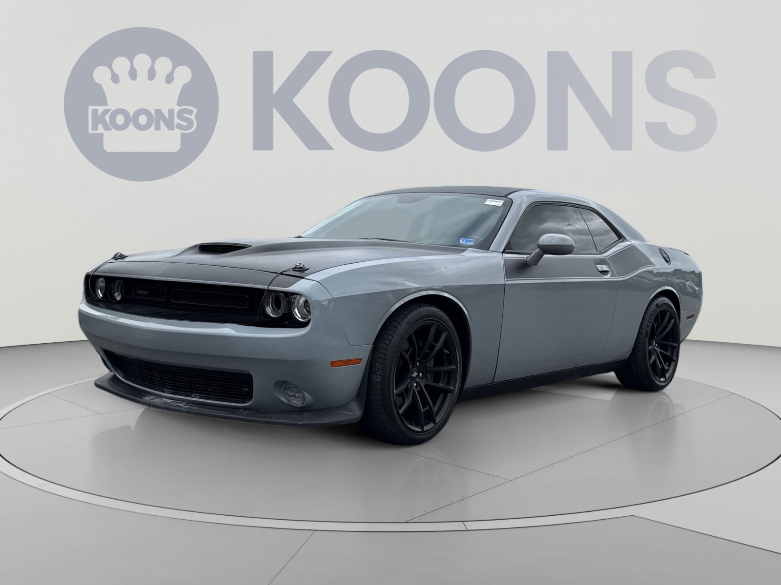 Used 2021 Dodge Challenger R/T Scat Pack w/ T/A Package RWD image 1