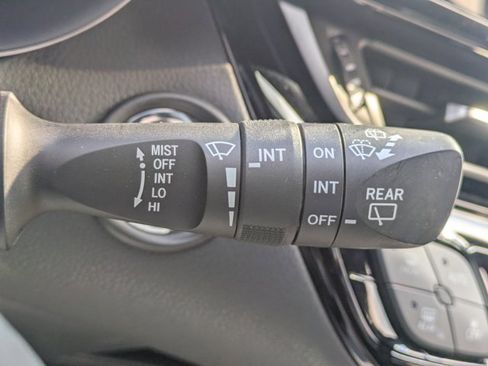 Used 2022 Toyota C-HR Nightshade image 27