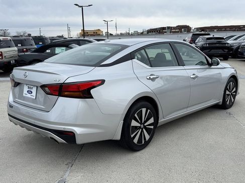 Used 2019 Nissan Altima 2.5 SV image 5