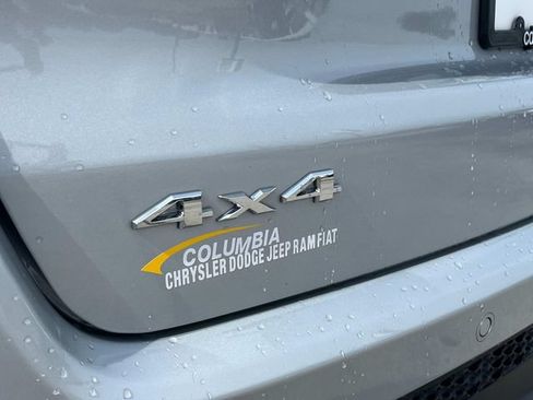 Used 2024 Jeep Compass Limited AWD/4WD image 14