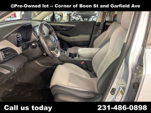 Used 2021 Subaru Outback Premium AWD/4WD image 14