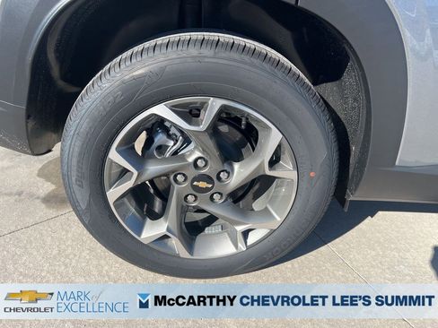 New 2026 Chevrolet Trax LT w/ Driver Confidence Package image 10