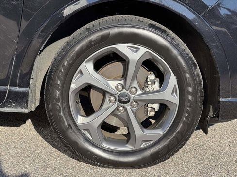 Used 2024 Ford Escape ST-Line image 26