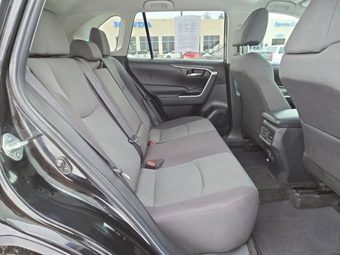 Used 2023 Toyota RAV4 XLE image 32
