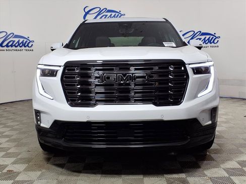 New 2026 GMC Acadia Denali Ultimate image 3