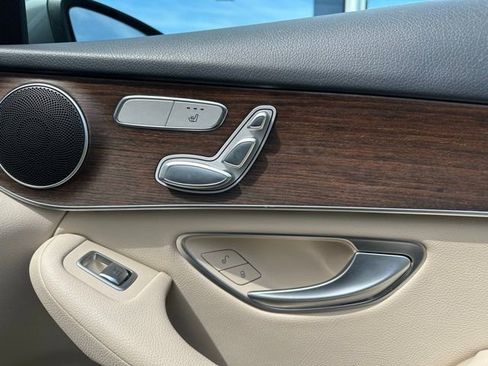 Certified 2022 Mercedes-Benz GLC 300 4MATIC image 28