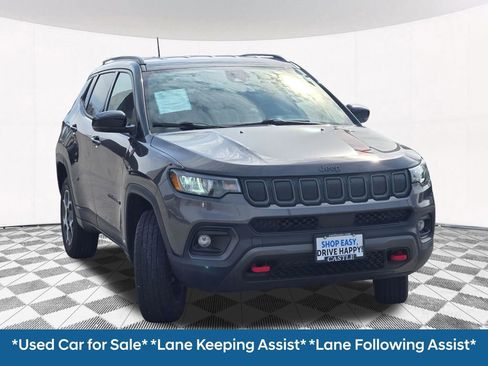 Used 2022 Jeep Compass Trailhawk w/ Trailhawk Convenience Group AWD/4WD image 7
