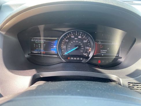 Used 2018 Ford Explorer Limited w/ Equipment Group 301A AWD/4WD image 16