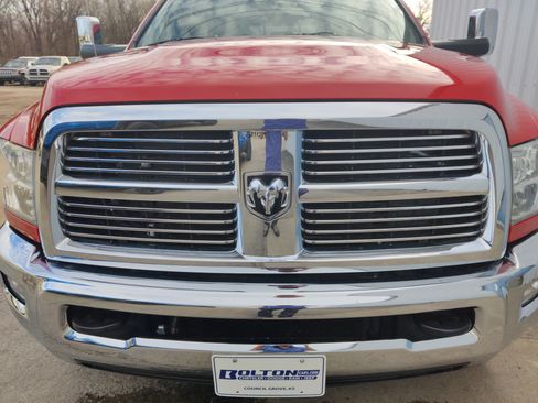 Used 2011 RAM 2500 Laramie w/ Cold Weather Group image 5