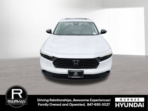 Used 2025 Honda Accord SE image 3