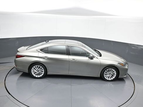 Used 2019 Lexus ES 350 w/ Accessory Package 2 FWD image 37