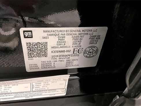 Used 2023 Cadillac XT4 Sport w/ Sun And Sound Package image 36