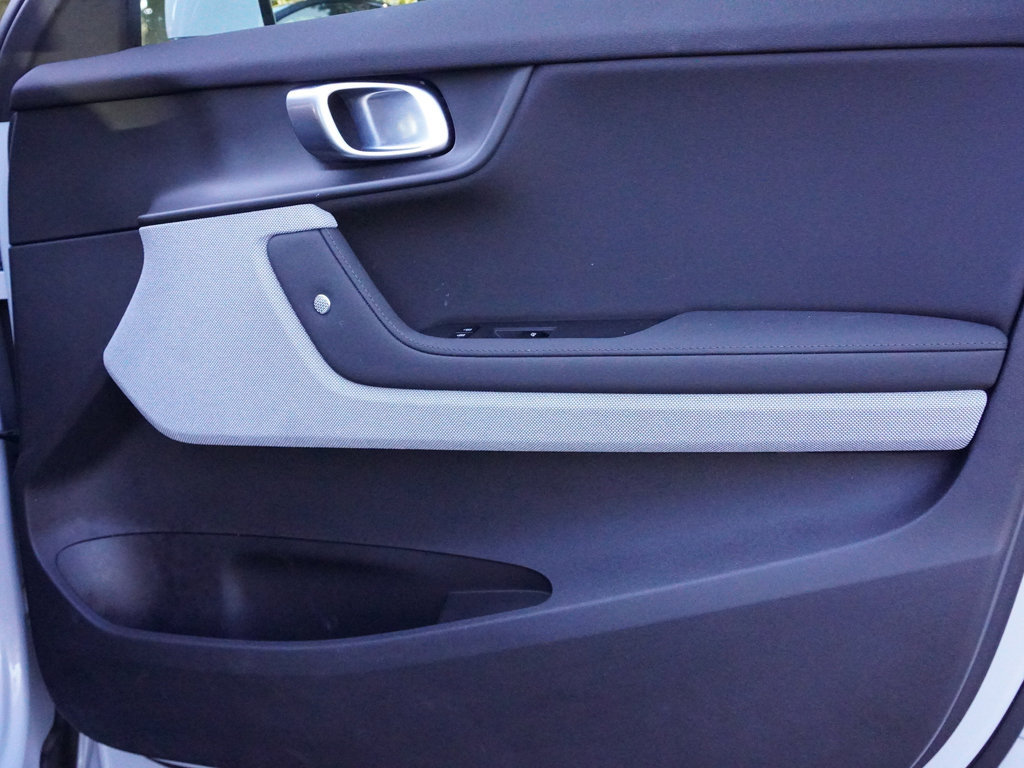 Used 2024 Polestar Polestar 2 AWD/4WD image 25