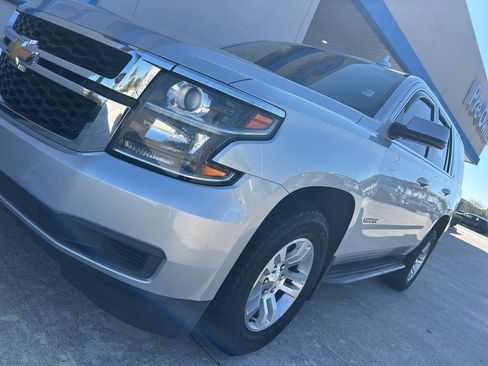 Used 2019 Chevrolet Tahoe LT image 4