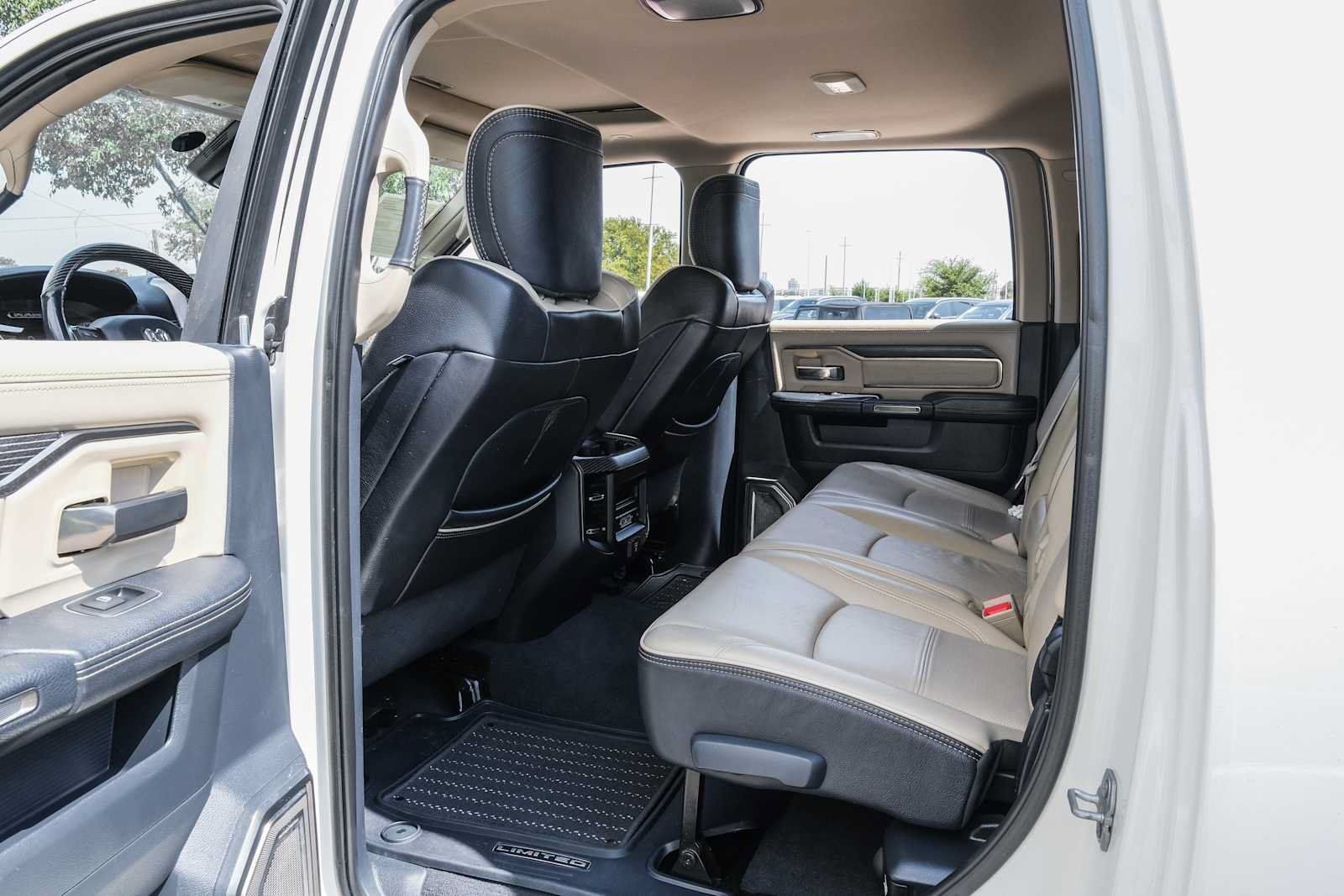 Used 2019 RAM 2500 Limited AWD/4WD image 38