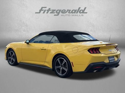Used 2024 Ford Mustang Premium RWD image 7