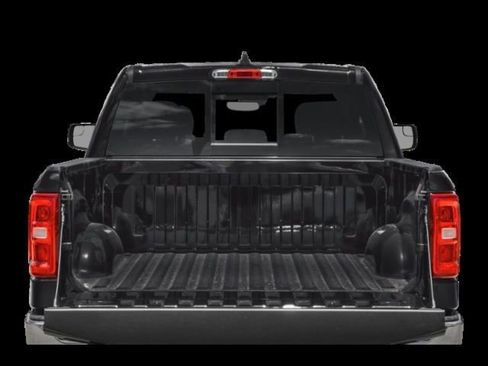 New 2026 RAM 1500 4x4 Crew Cab image 28