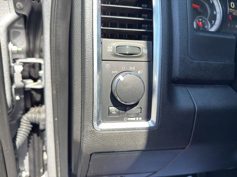 Used 2024 RAM 1500 Classic SLT image 15