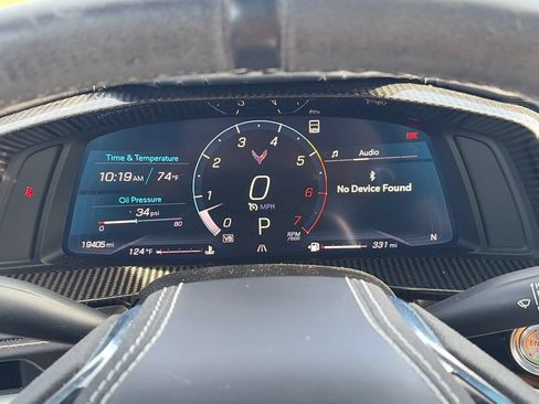 Used 2021 Chevrolet Corvette Stingray Premium Cpe w/ Z51 Performance Package RWD image 19
