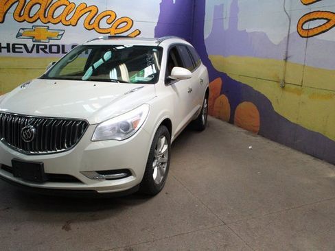 Used 2013 Buick Enclave Premium image 2