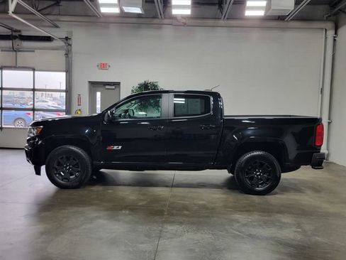 Used 2021 Chevrolet Colorado Z71 w/ Z71 Midnight Edition AWD/4WD image 8