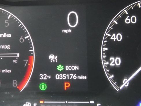 Used 2022 Honda Civic Sport image 32