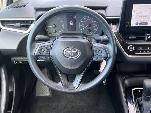 Certified 2025 Toyota Corolla LE image 16