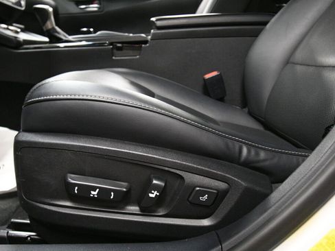 Used 2016 Lexus ES 350 image 10