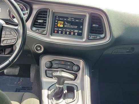 Used 2023 Dodge Challenger SXT RWD image 17