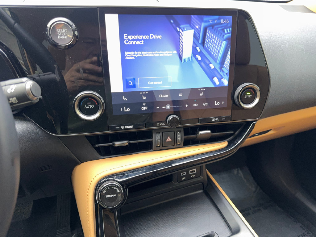 Used 2025 Lexus NX 250 FWD image 63