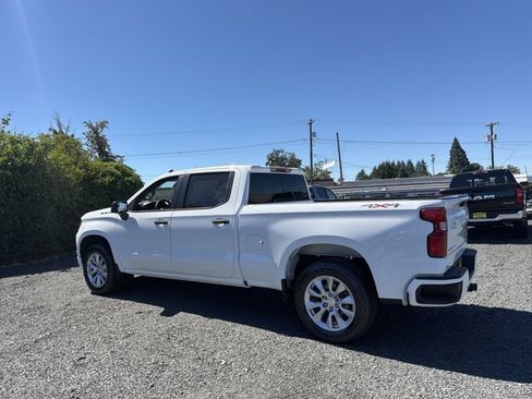 Used 2023 Chevrolet Silverado 1500 Custom AWD/4WD image 3