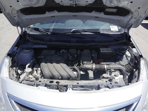 Used 2018 Nissan Versa S Plus FWD image 26
