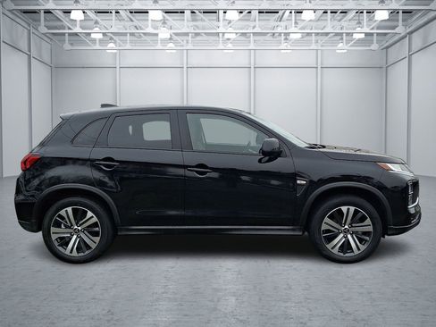 Used 2024 Mitsubishi Outlander Sport ES image 6