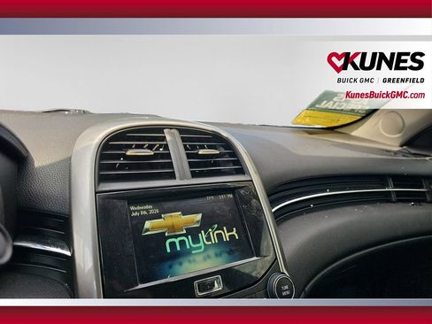 Used 2014 Chevrolet Malibu LT FWD image 16