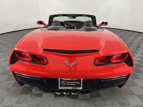 Used 2017 Chevrolet Corvette Stingray Convertible w/ 3LT Preferred Equipment Group RWD image 18