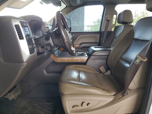 Used 2019 GMC Sierra 3500 SLT w/ Duramax Plus Package AWD/4WD image 18