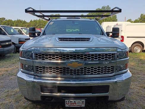 Used 2019 Chevrolet Silverado 3500 W/T w/ WT Convenience Package AWD/4WD image 3