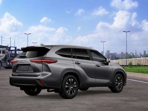 New 2026 Toyota Highlander XLE image 10