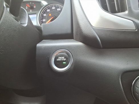 Certified 2023 GMC Terrain SLE w/ Driver Convenience Package image 25